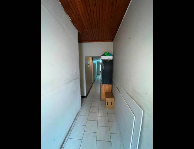 9 BEDROOM HOUSE FOR SALE IN BOKSBURG NORTH